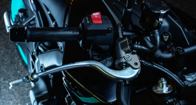 Yamaha MT09 2024 so huu kieu dang moi tinh nang the thao hon va thiet bi dien tu cap nhat - 12
