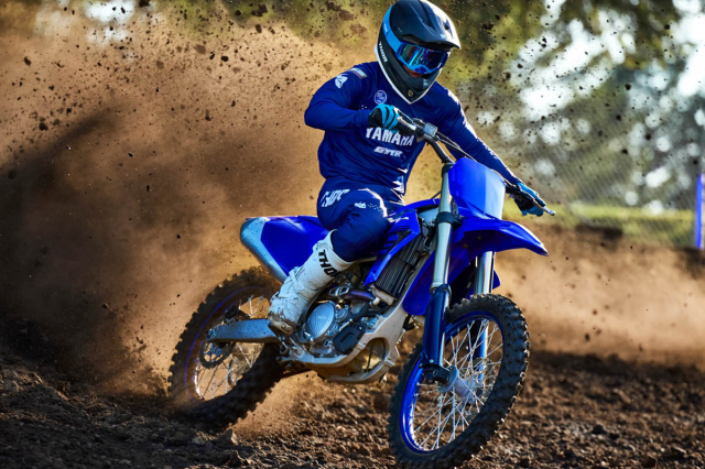 Yamaha YZ250F 2024 hoan toan moi ra mat