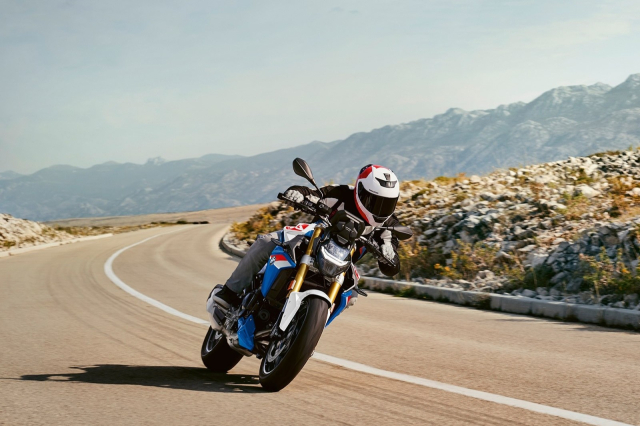 BMW dong loat nang cap danh cho BMW F900R S1000R R1250R 2024 - 3