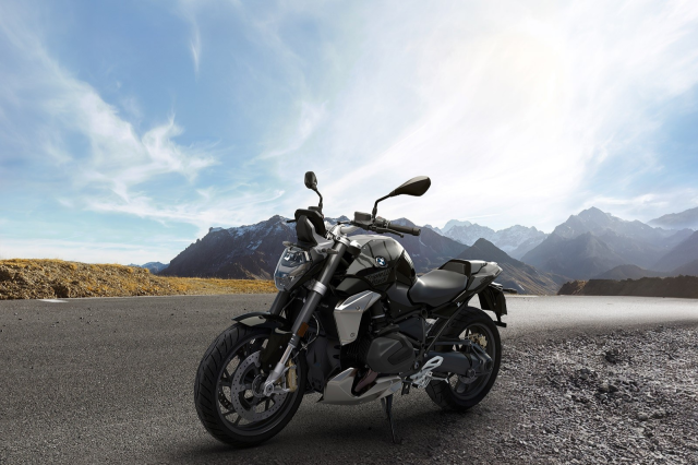 BMW dong loat nang cap danh cho BMW F900R S1000R R1250R 2024 - 11