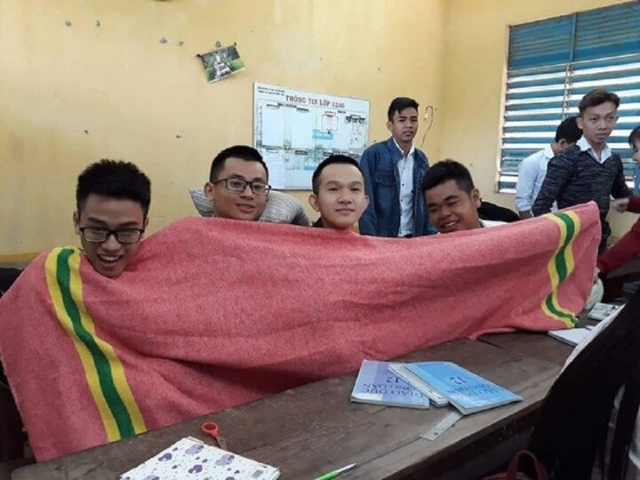 Cach chong ret dac biet cua nguoi dan mien bac khi tham gia giao thong - 14