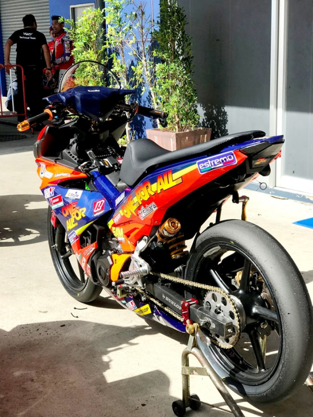 Can canh Ex 150 do tham gia tranh tai tai giai dua Asia Road Racing 2023 - 13