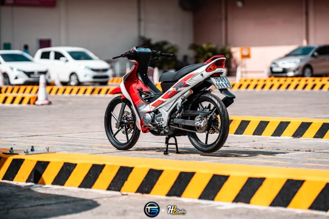 Cận cảnh yaz 125 toát ra khí chất đặc sệt hoài cổ của thập niên 2000 hồi đó