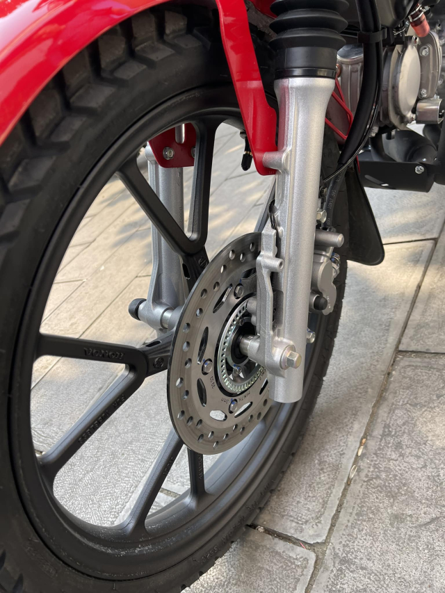 Chi tiet Cross Cub 110 tai thi truong Viet co gia ban hon gap doi Yamaha PG1 - 7