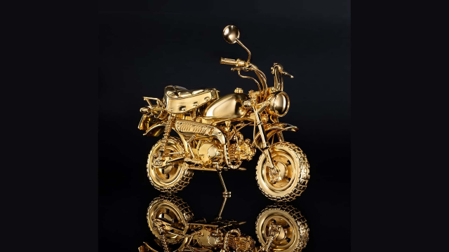 Chiec Honda Monkey bang vang ty le 112 nay co gia cao hon mot chiec Monkey thuc te - 4