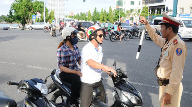 Cong an truy duoi lam hai thanh nien dam goc cay tu vong Va su that phia sau