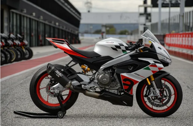 Danh gia Aprilia RS660 Extrema 2024 - 3