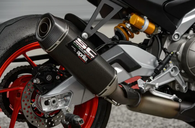 Danh gia Aprilia RS660 Extrema 2024 - 4