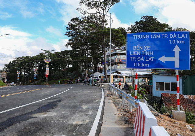 Deo Prenn da thong xe 3km cuoi tuyen - 11
