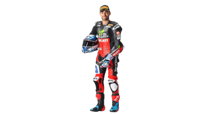 QJ Motor chuan bi buoc vao giai dua WorldSSP 2024 truoc khi chao ban SRK 800 RR - 5