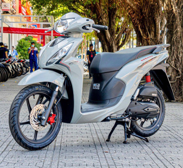 Nam 2024 va nhung chinh sach thay doi ma nguoi di xe may phai biet - 3