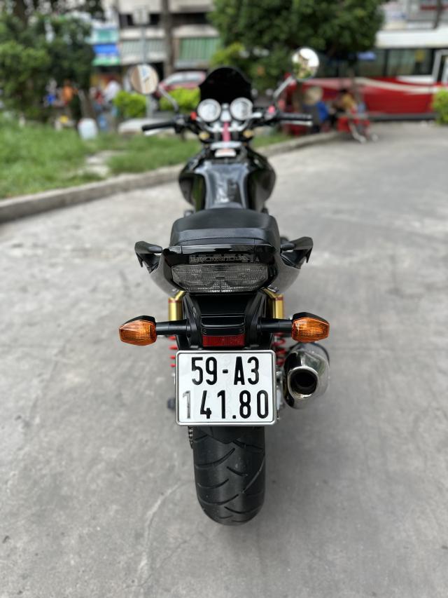 _ Moi ve 2 Xe HONDA_CB400_Revo_Fi_ABS Super_Four Mau Den Date 2016 va 2018 HQCN Xe chinh c - 2