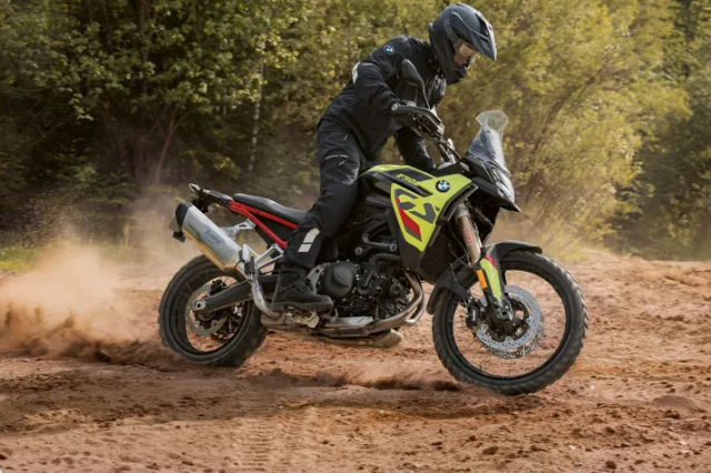 BMW F800GS F900GS va F900GS Adventure 2024 duoc cong bo tai My - 4