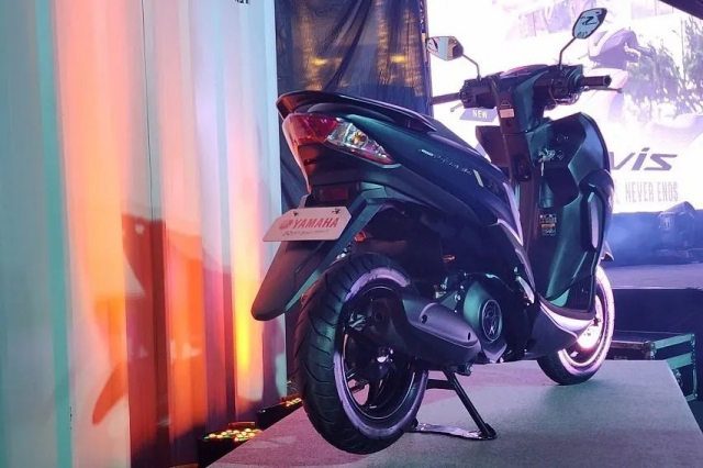 Can canh Mio Gravis 2024 vua moi duoc Yamaha trinh lang thi truong - 7