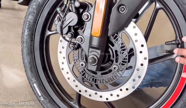 Doi thu nang ky cua Yamaha MT15 vua ra mat voi gia ban chi 35 trieu Dong - 5