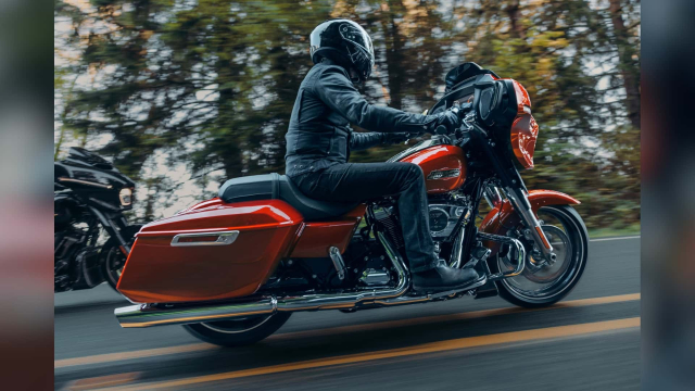 CVO Pan America 2024 Street Glide va Road Glide chinh thuc ra mat sau bao ngay ap u - 3