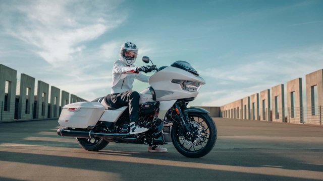 CVO Pan America 2024 Street Glide va Road Glide chinh thuc ra mat sau bao ngay ap u - 7