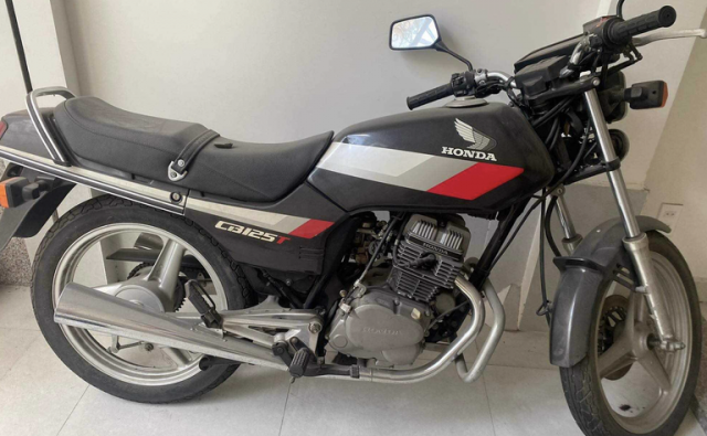 Can canh chiec Honda CB125T 30 nam tuoi nguyen zin con luon hoa don mua xe - 7