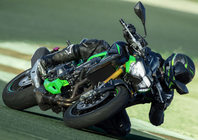 Kawasaki Z900 SE Z900 ABS 2024 mau moi danh cho thi truong Chau A