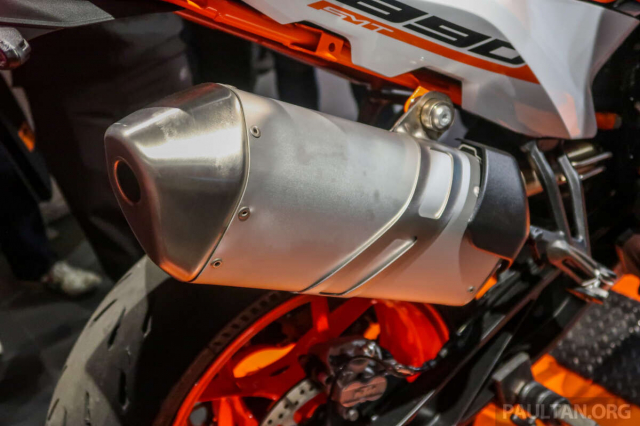 KTM 890 SMT 2024 hien da co mat tai Chau A gia tu 500 trieu dong - 14