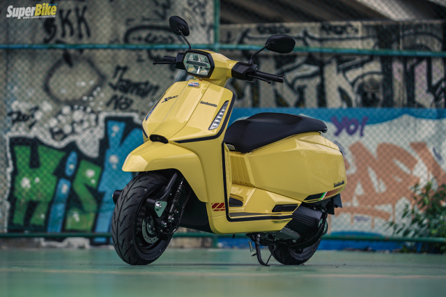 Lambretta X200 lam le gat gio Vespa Sprint bang dan chan xin hon toan dien - 47
