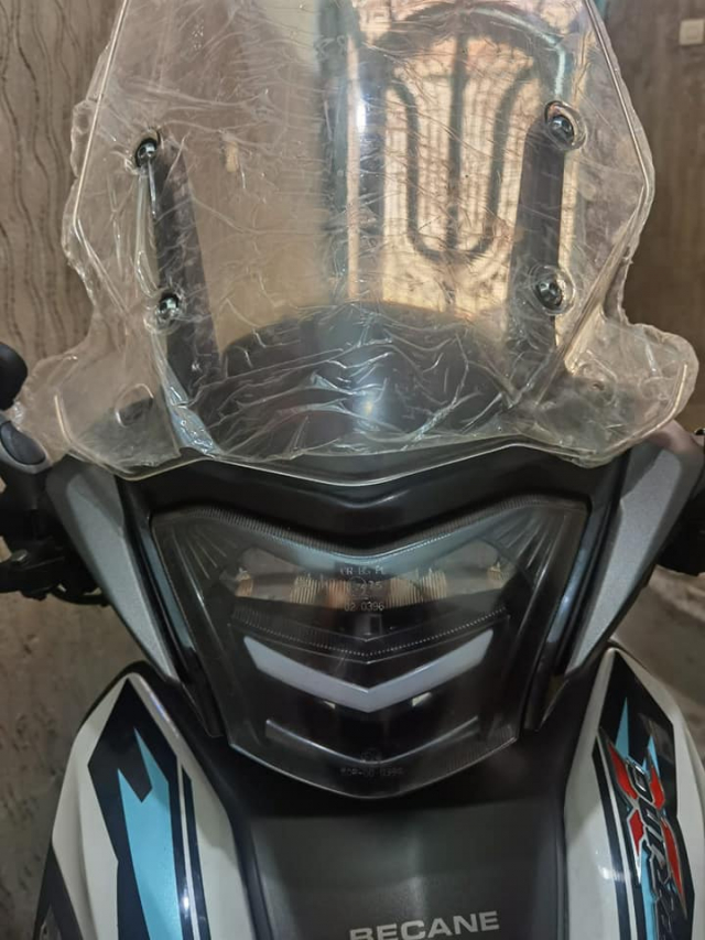 Becane Spring X vua ra mat dang nhu Winner 150 kem phuoc nhun Upside down kich doc - 4