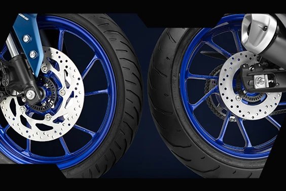 R15V4 2024 duoc Yamaha bien tau dien mao theo phong cach ruc ro - 7