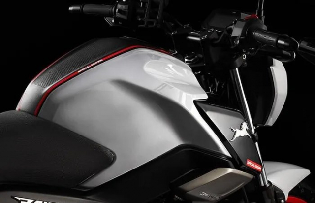 Raider 2024 xuat hien them phien ban Nakedbike nhieu trang bi xin gia chi 29 trieu Dong - 7