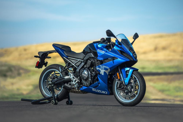 Suzuki GSX8R duoc duyet tham du MotoAmerica Twins Cup 2024 - 4