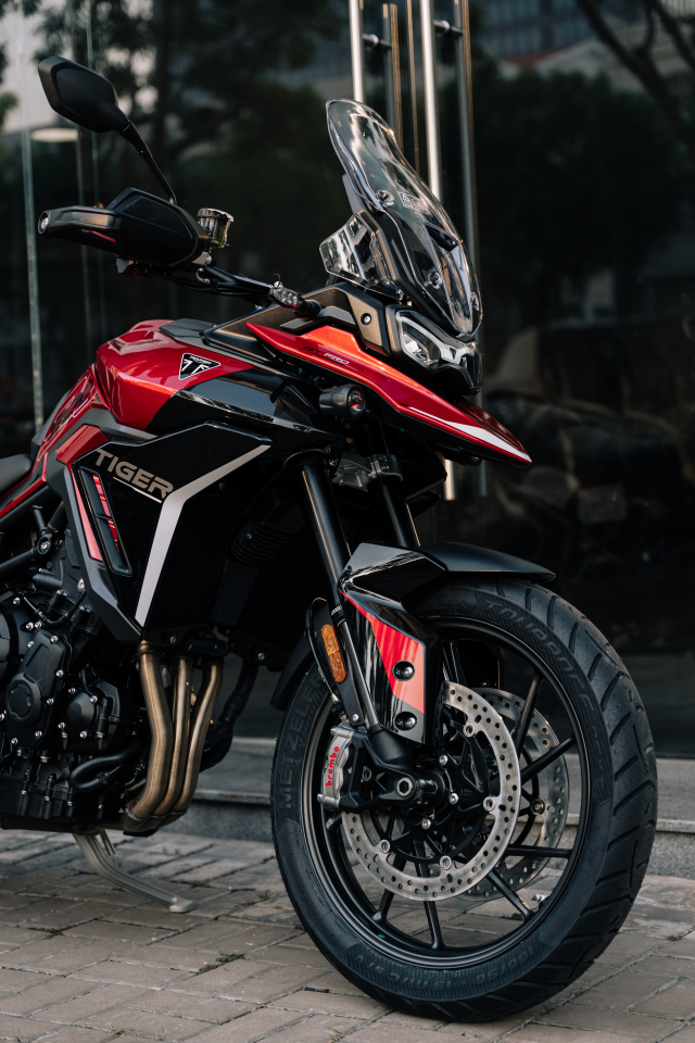Triumph Tiger 900 2024 chinh thuc trinh lang tai Viet Nam voi 3 bien the - 14