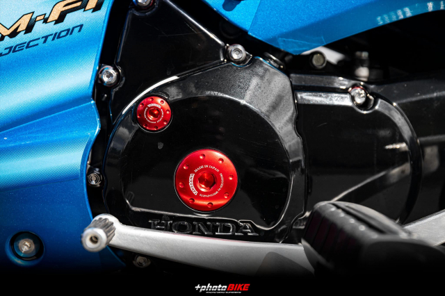 Wave 125i don full do xin khoe dang cuc chay giua Sai Gon - 16