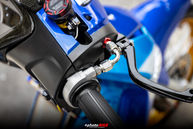 Wave 125i don full do xin khoe dang cuc chay giua Sai Gon - 6