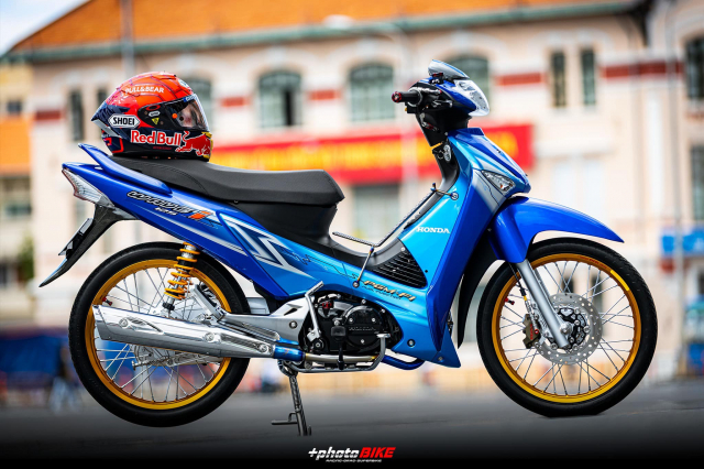 Wave 125i don full do xin khoe dang cuc chay giua Sai Gon - 14