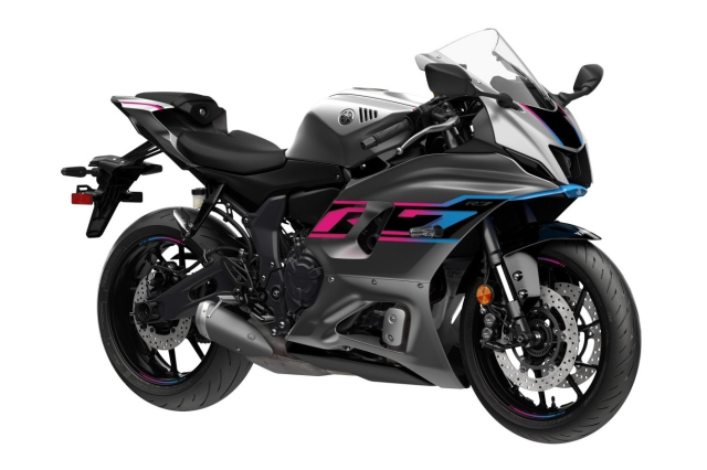 Yamaha R7 2024 phong cach Cyberpunk ra mat tai Chau A - 3