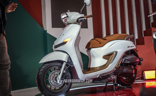 Can canh Stylo 160 2024 lan dau tien duoc Honda ra mat cong chung - 37