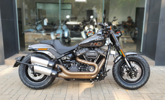 Harley Fat Bob mau xam anh kim moi Xe moi gia cuc tot - 10