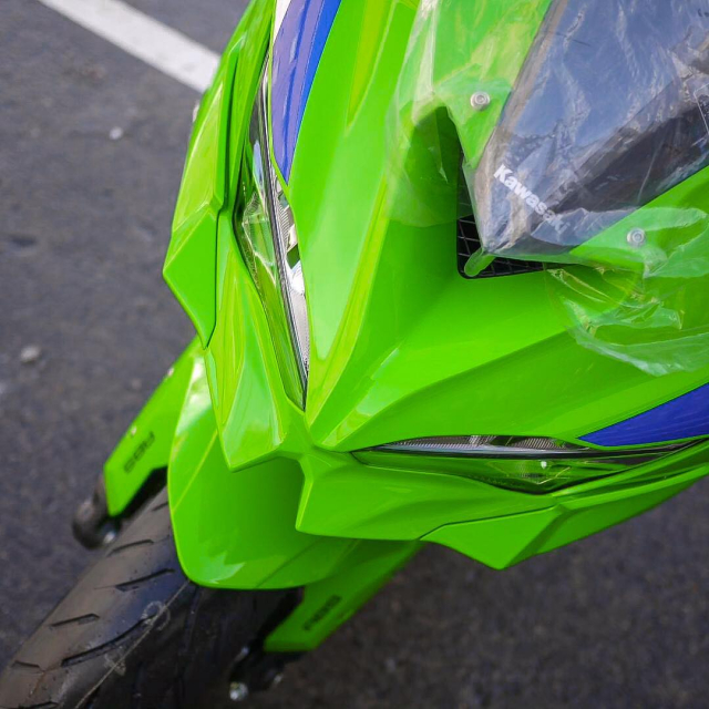 Kawasaki Viet Nam chinh thuc nhan coc ZX4R voi gia ban hon 240 trieu dong - 5
