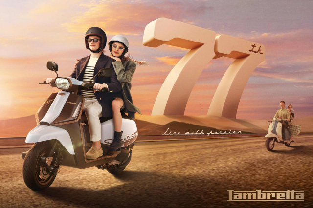 Lambretta X300 77th trinh lang cong chung de ki niem 77 nam hang xe xuat hien - 20