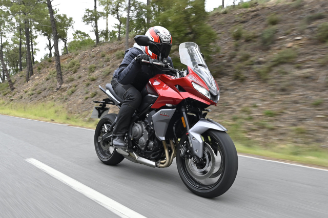 Triumph dang phat trien Tiger 660 Rally du kien ra mat tai EICMA 2024 - 5
