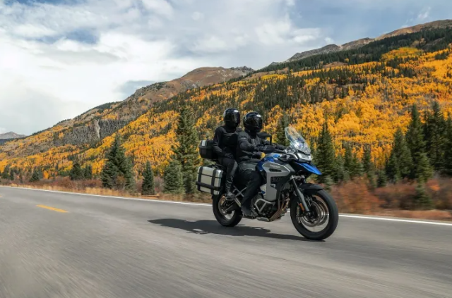 Triumph Tiger 1200 GT Explorer va Rally Explorer 2024 chinh thuc ra mat - 3