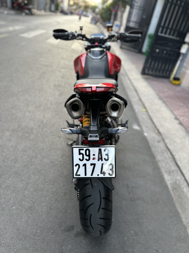 _ Moi ve xe DUCATi_HyperMotard_950_ABS HQCN Date 2019 chinh chu odo 15900 km Xe dep co gan