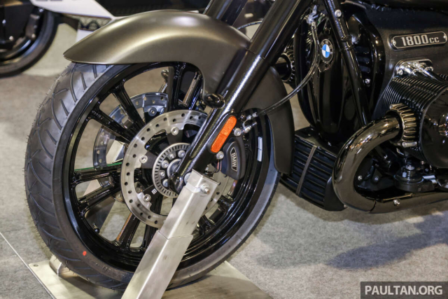 BMW Motorrad R18 Roctane 2024 ra mat tai Malaysia - 7