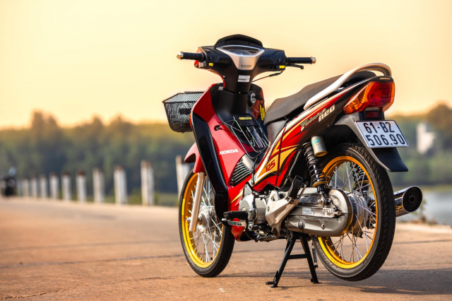 Future 125 do den tu Binh Duong khong doc la nhung lai cuc dep - 9