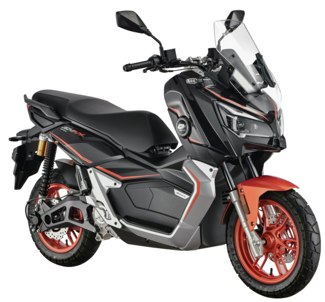 ADV160 phien ban xe dien lo dien co xuat xu tu Trung Quoc - 3