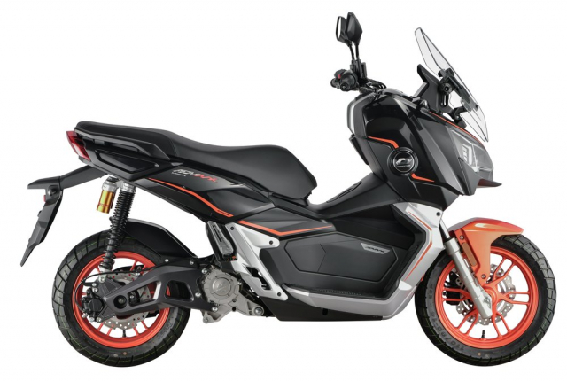 ADV160 phien ban xe dien lo dien co xuat xu tu Trung Quoc - 8