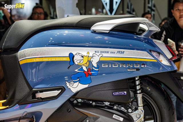 Giorno 2024 Donald Duck chinh thuc ra mat voi so luong xe it oi - 5