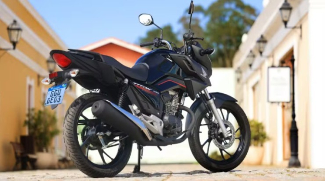 Honda CG 160 doc la va nam tinh san san tuyen chien Exciter 155 - 5