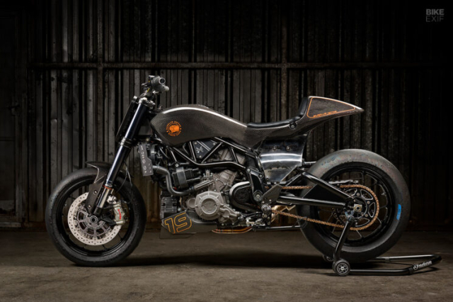 Indian FTR 1200 do duoc lay cam hung tu nhung co may hoang da Pikes Peak - 5