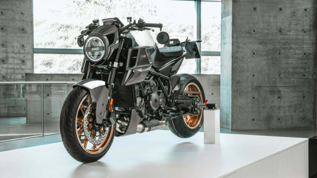 Lieu Brabus va KTM co dang phat trien mau 1400R moi dua tren Super Duke 1390 khong - 3