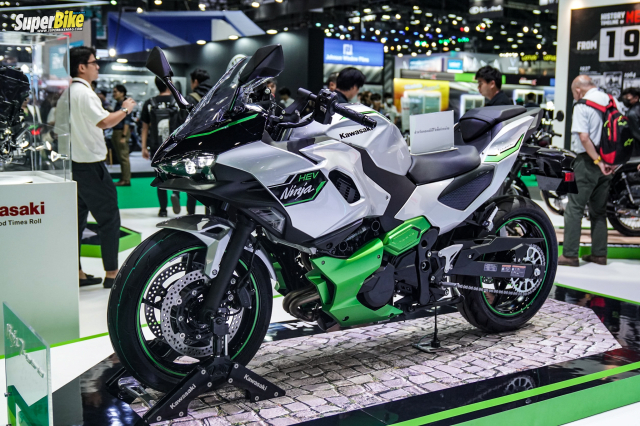 Ninja 7 HEV mau Sportbike hybrid dau tien tren the gioi chinh thuc trinh lang thi truong Dong Nam - 23